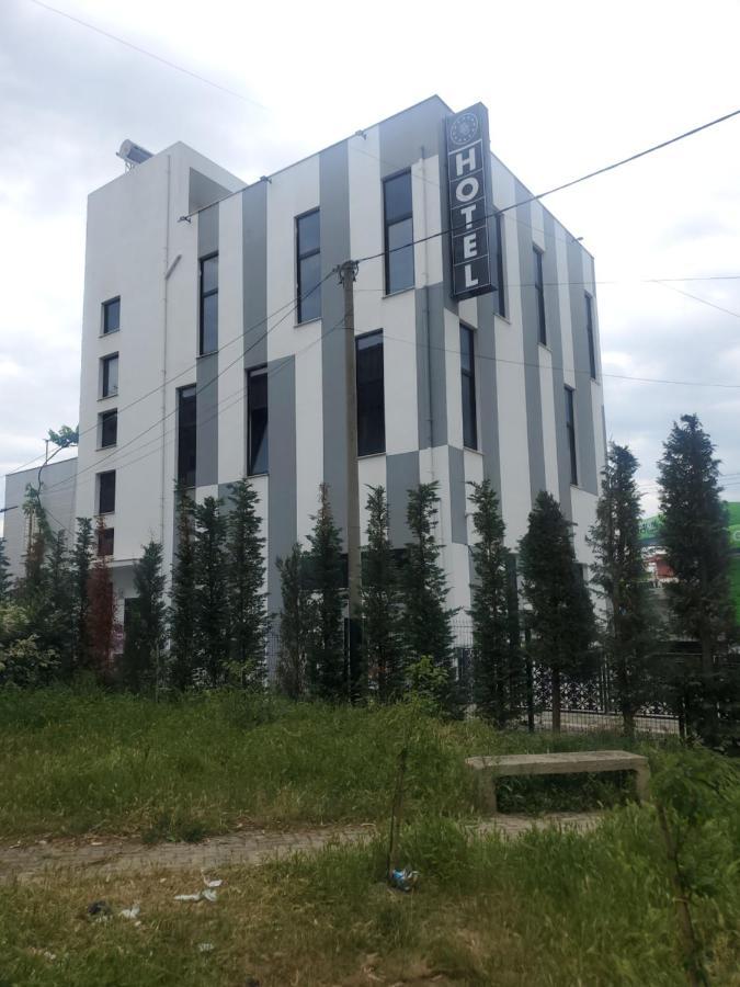 Bs Hotel Durrës Zewnętrze zdjęcie