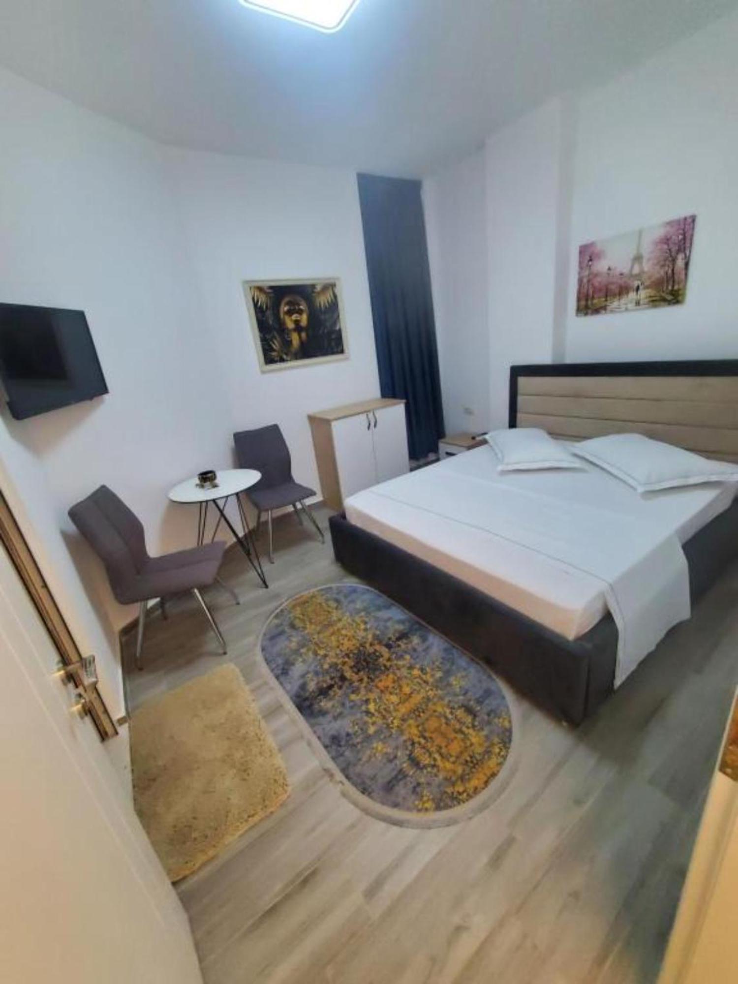 Bs Hotel Durrës Zewnętrze zdjęcie